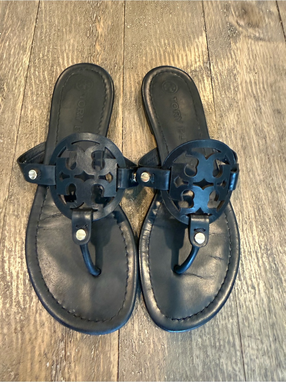 Tory Burch Navy Miller Logo Thong Sandals